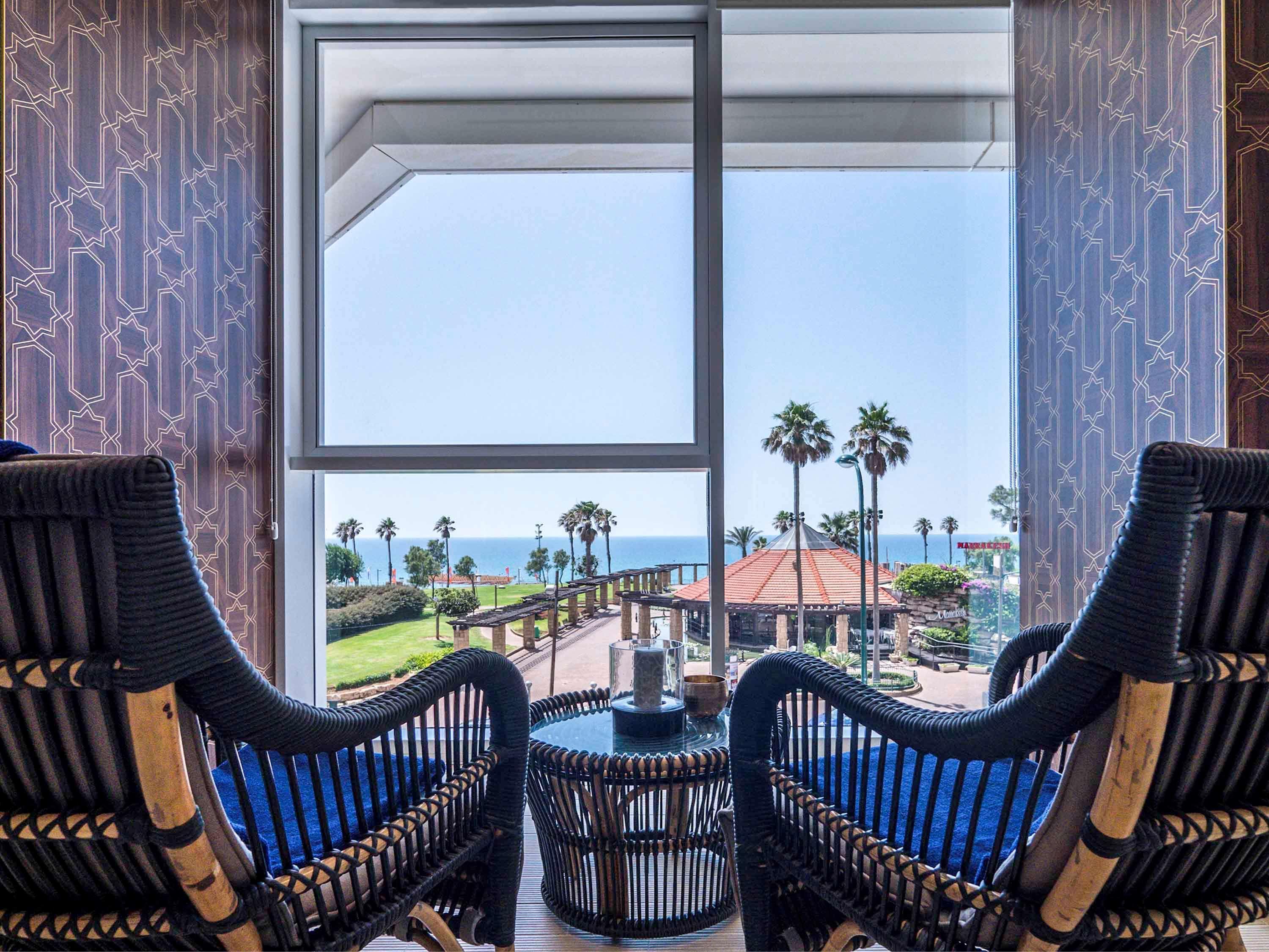 David Tower Hotel Netanya By Prima Hotels - 16 Years Plus 外观 照片 View from the lobby