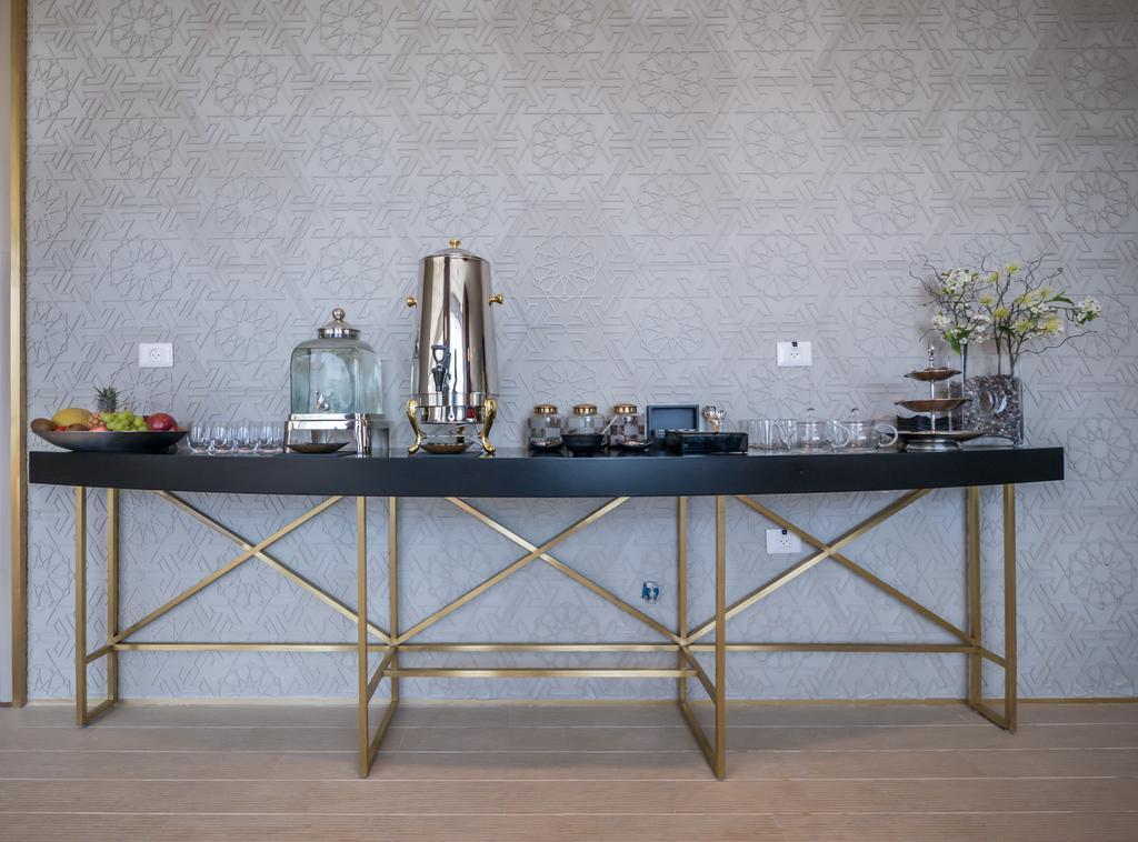 David Tower Hotel Netanya By Prima Hotels - 16 Years Plus 外观 照片 A buffet table