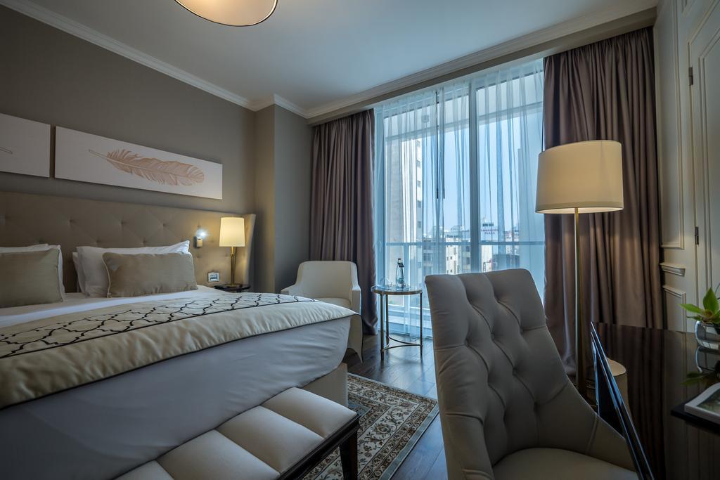 David Tower Hotel Netanya By Prima Hotels - 16 Years Plus 外观 照片 A bedroom at the hotel